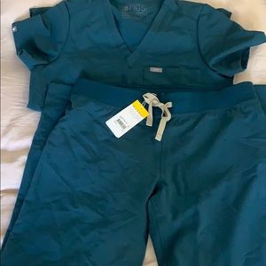 FIGS Livingston  Bottoms